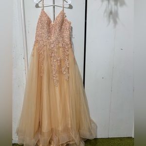 Women’s dresss